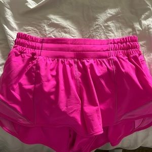 Pink Lululemon Hotty Hot 2.5 Shorts Size 6